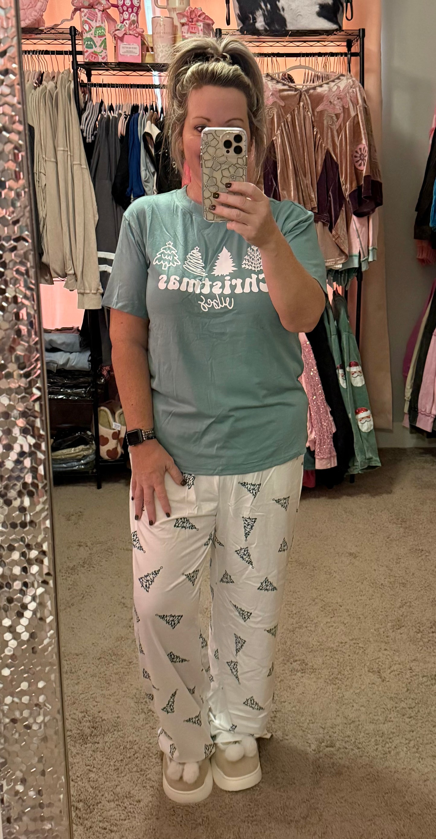 CHRISTMAS VIBES PJ SET