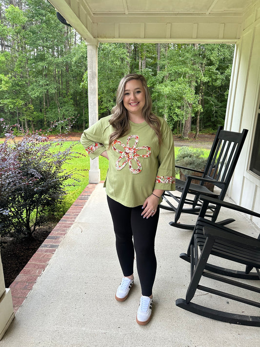 DAINTY FLOWER TOP