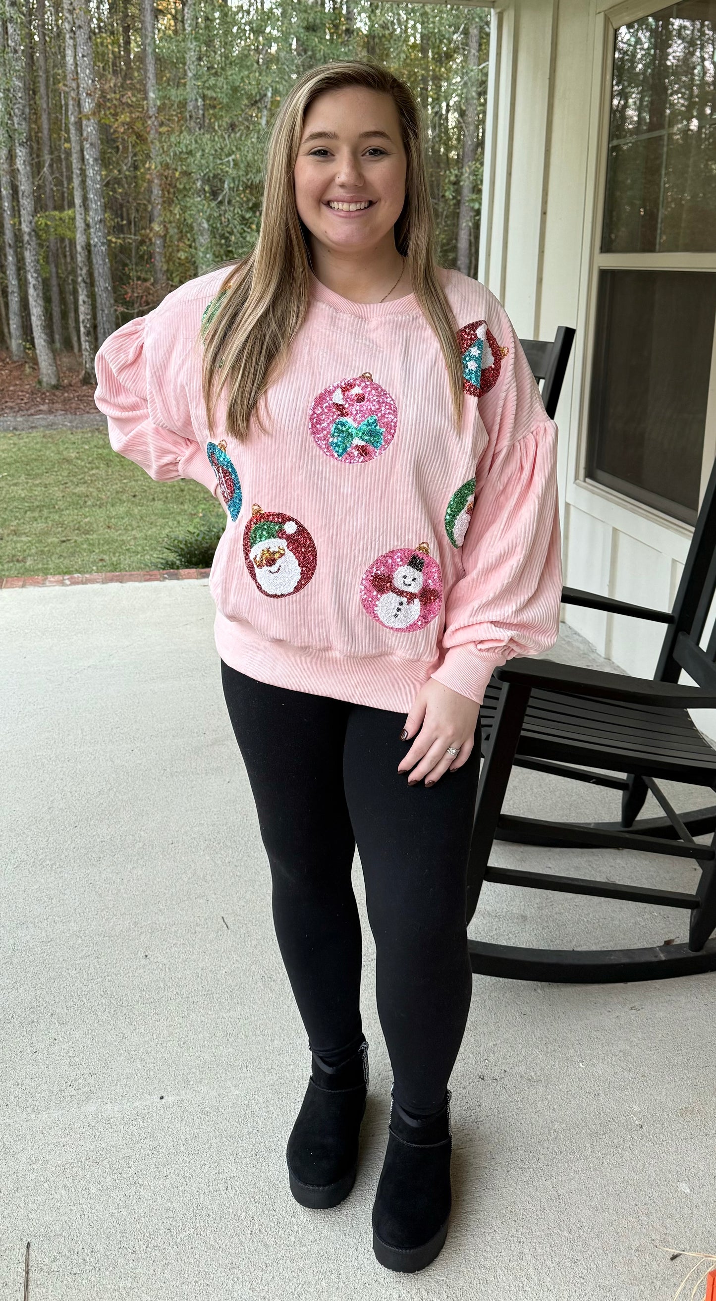 SEQUIN ORNAMENT PULLOVER