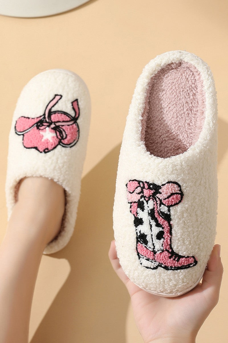 PLUSH SLIPPERS