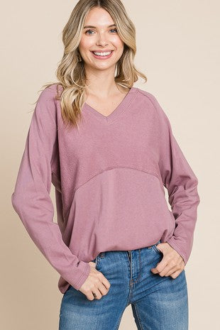 Raglan V-Neck pullover